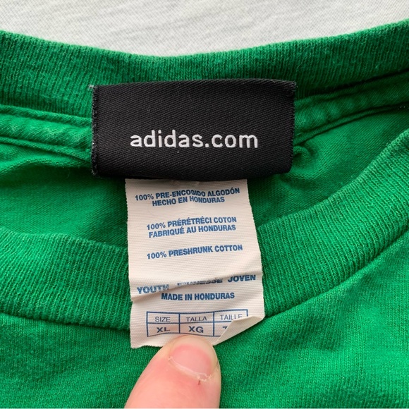 SHAQ RARE Boston Celtics big shamrock! Dwayne Johnson ain’t got nothing on Shaq - Picture 4 of 5